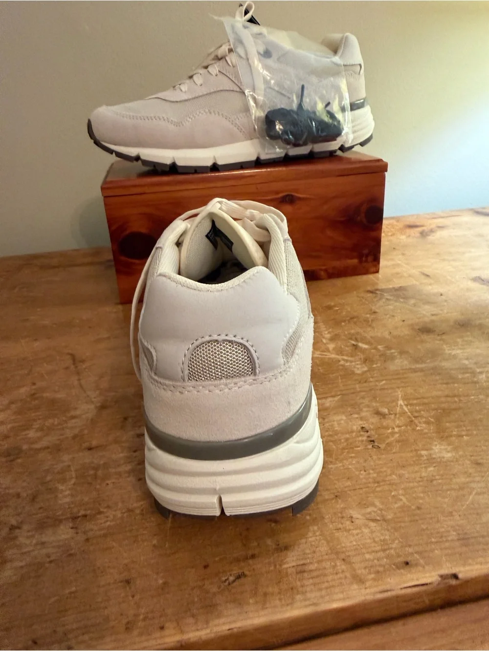 J. Crew Men's White and Light Gray Sneakers